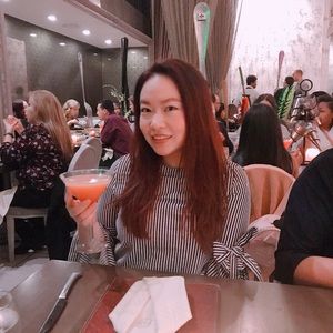 Meet your Posher, Dolly